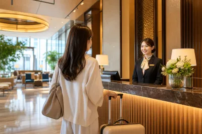 ホテルチェックインは何時から？遅れる場合の対応